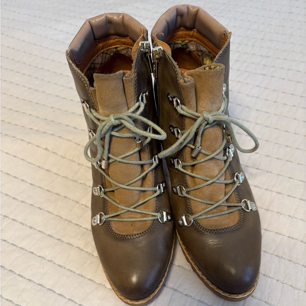Pikolinos Connelly W3E-8707 or W7M-8542 women's leather ankle bootie. Size 40 - Picture 2 of 9